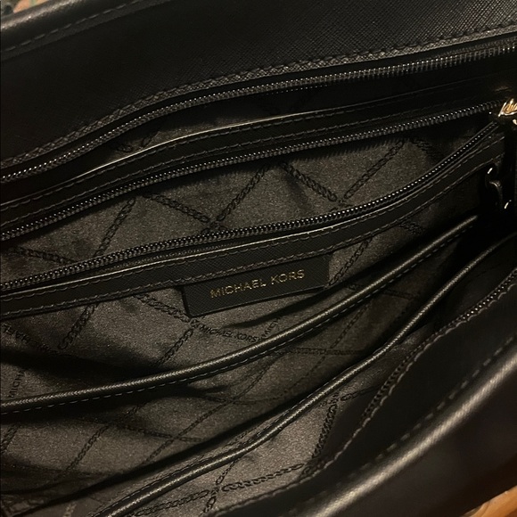 NWOT Michael Kors Black Leather Trim Tote - Picture 3 of 4